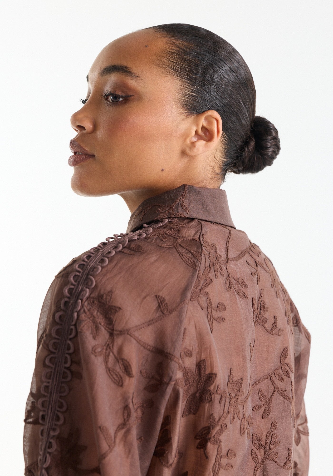BlouseBisaEmbroidered3_4MDonkerBruin__3