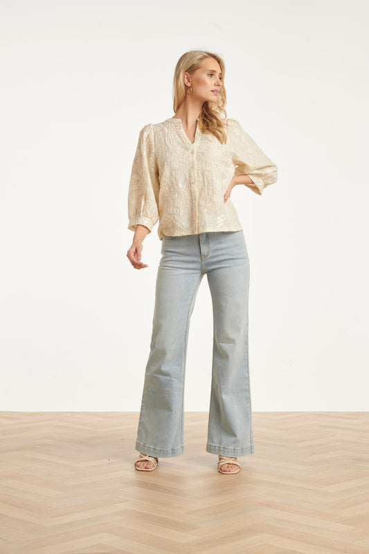 BlouseBorduurselV-HalsOffWhite_Zilver__2