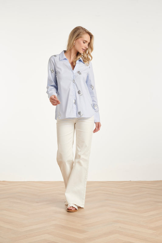 BlouseV-HalsPaillettenWit_Lichtblauw__2