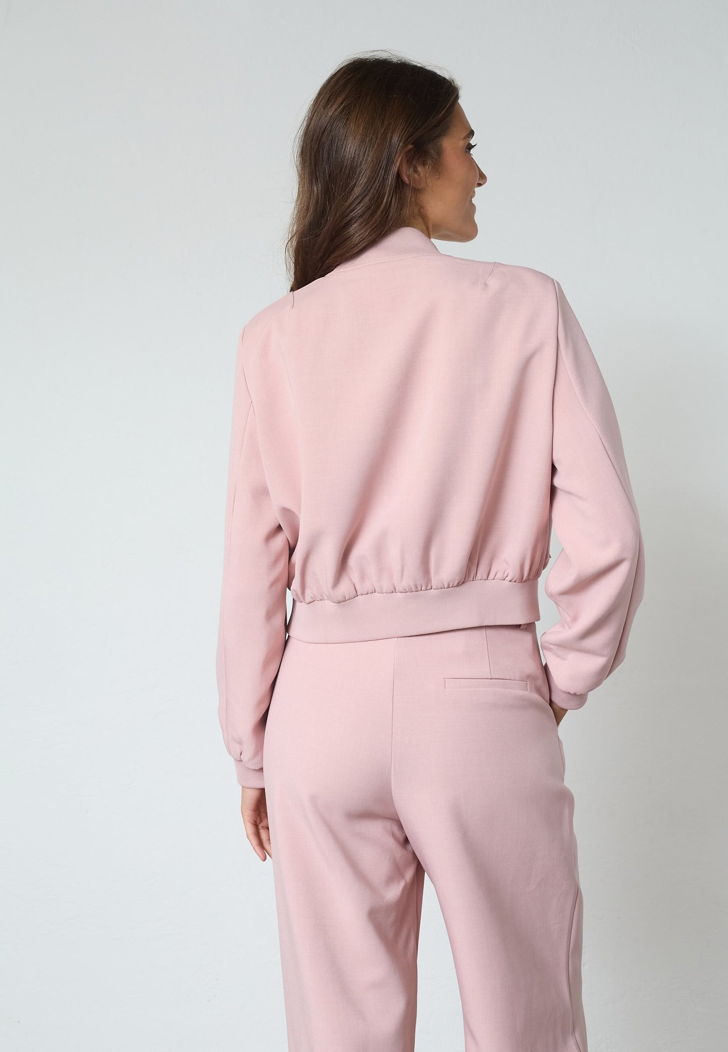 JasBomberGarwinOudroze__5