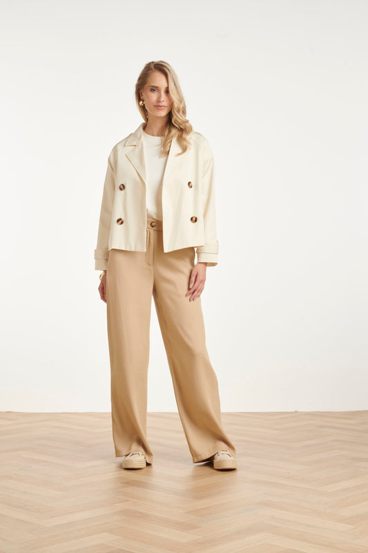 JasTrenchcoatKortOffWhite__2