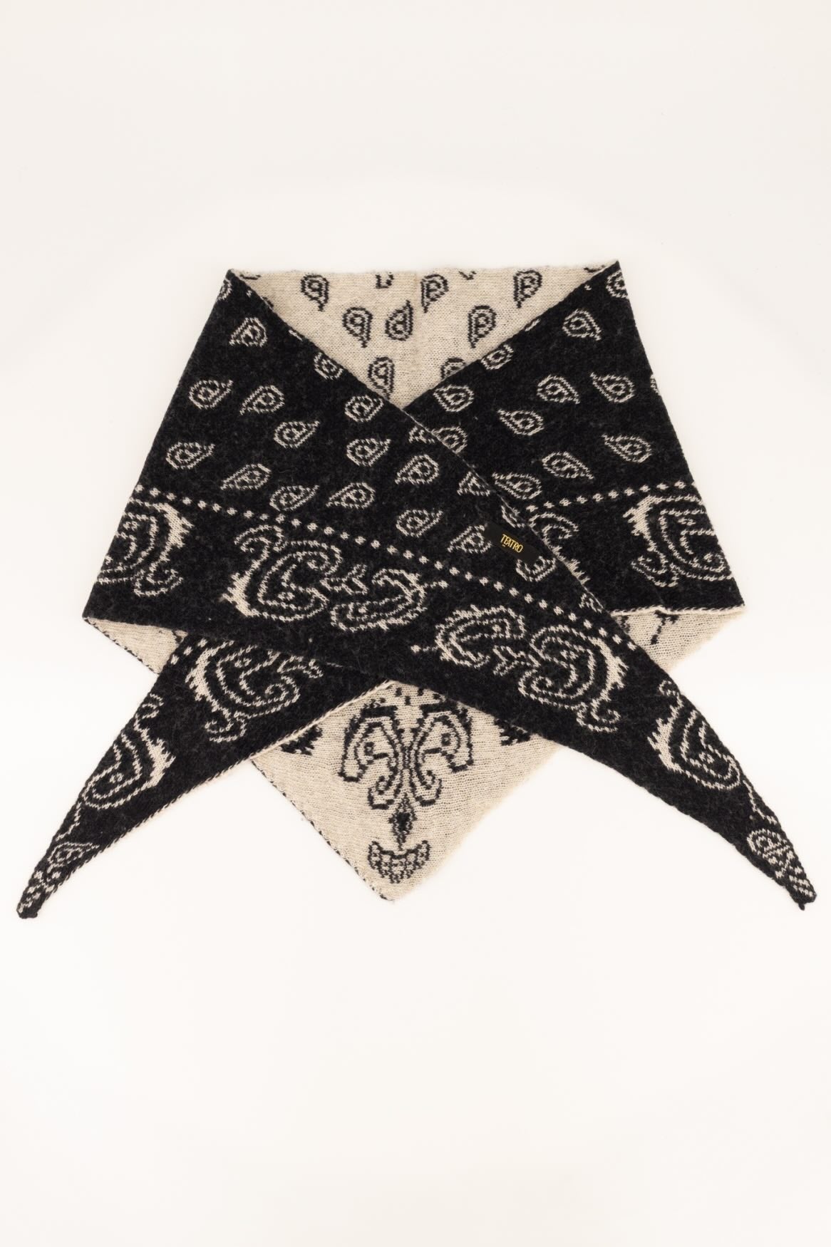 ShawlHollisPaisleyZwart__4