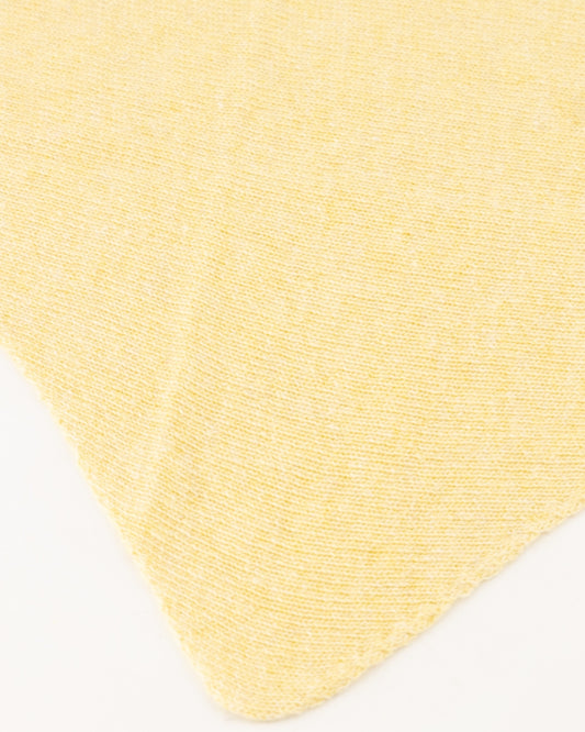 ShawlKaiaDriehoekGeel__2