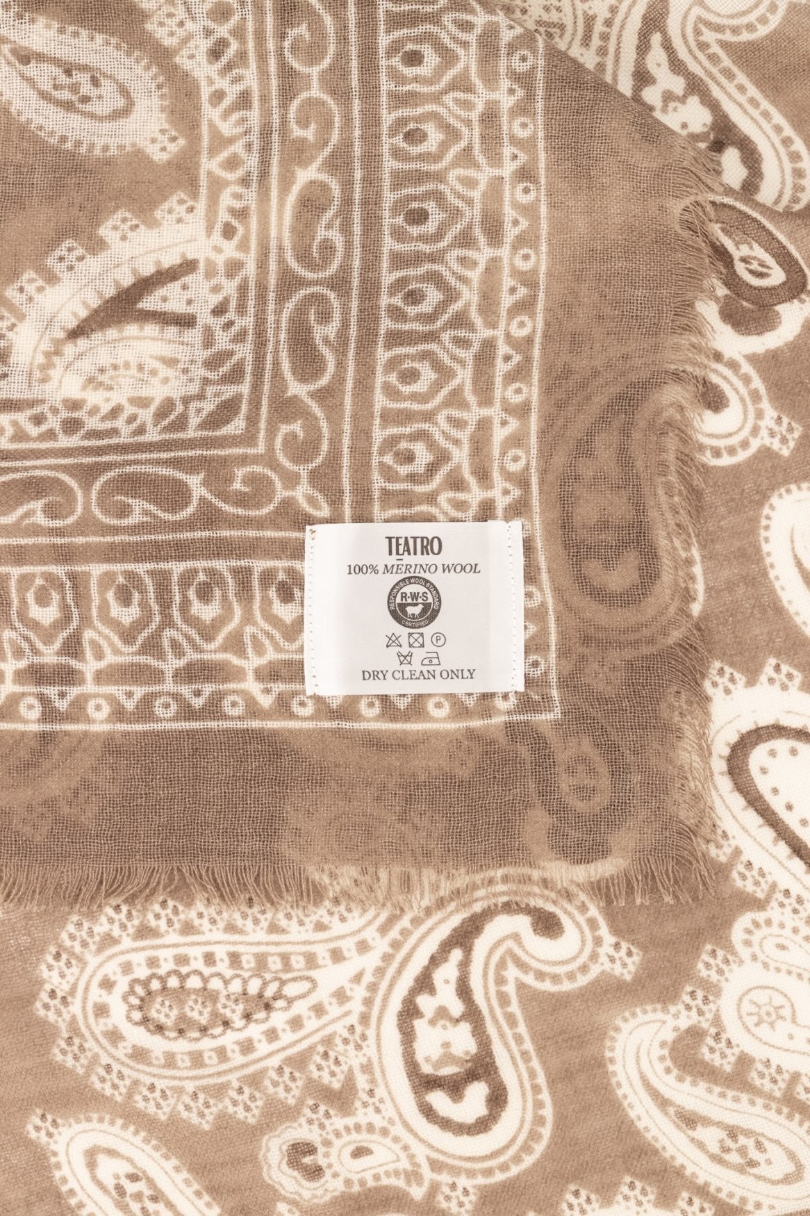 ShawlSorrentoTaupe__4