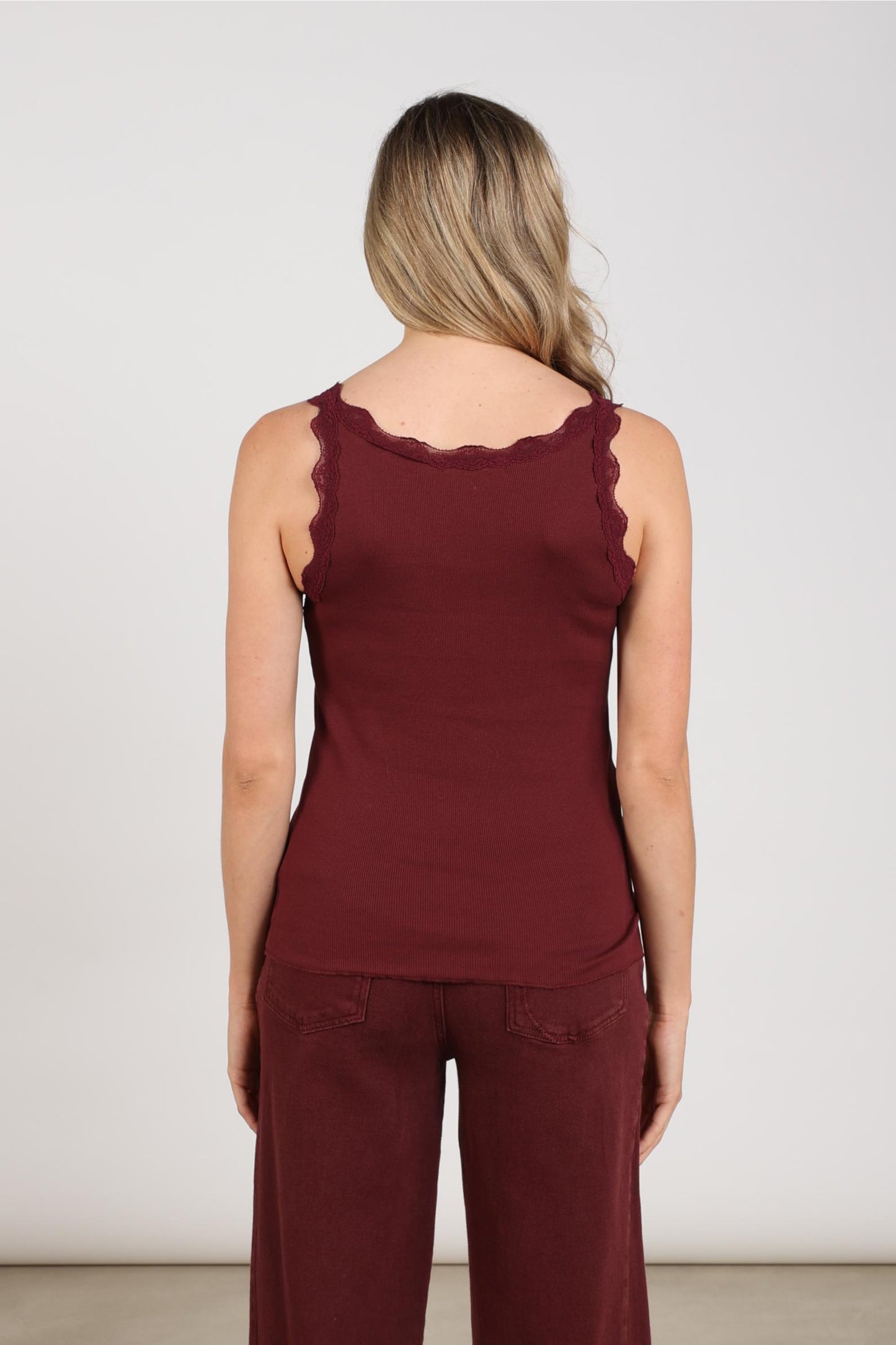 SingletMaddieKantDetailCherry__5