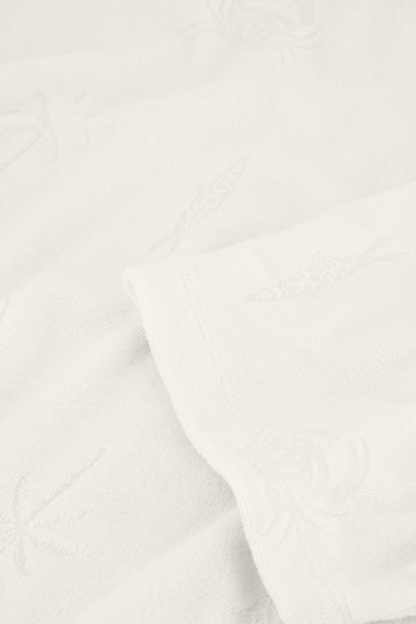 T-ShirtEvyEmbossedZeedierenWit__2