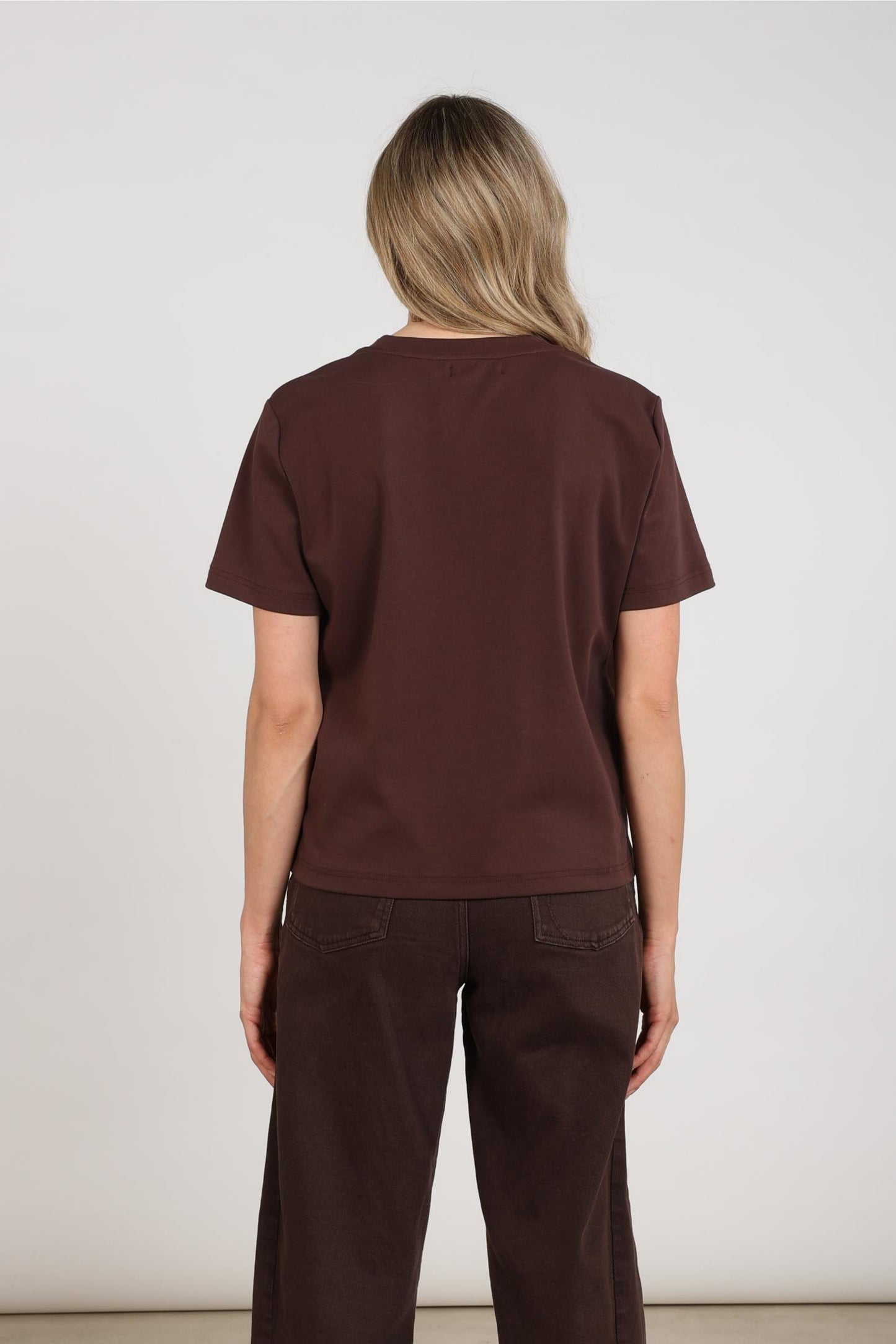 T-shirtLunaLogoBorduurselChocolate__5