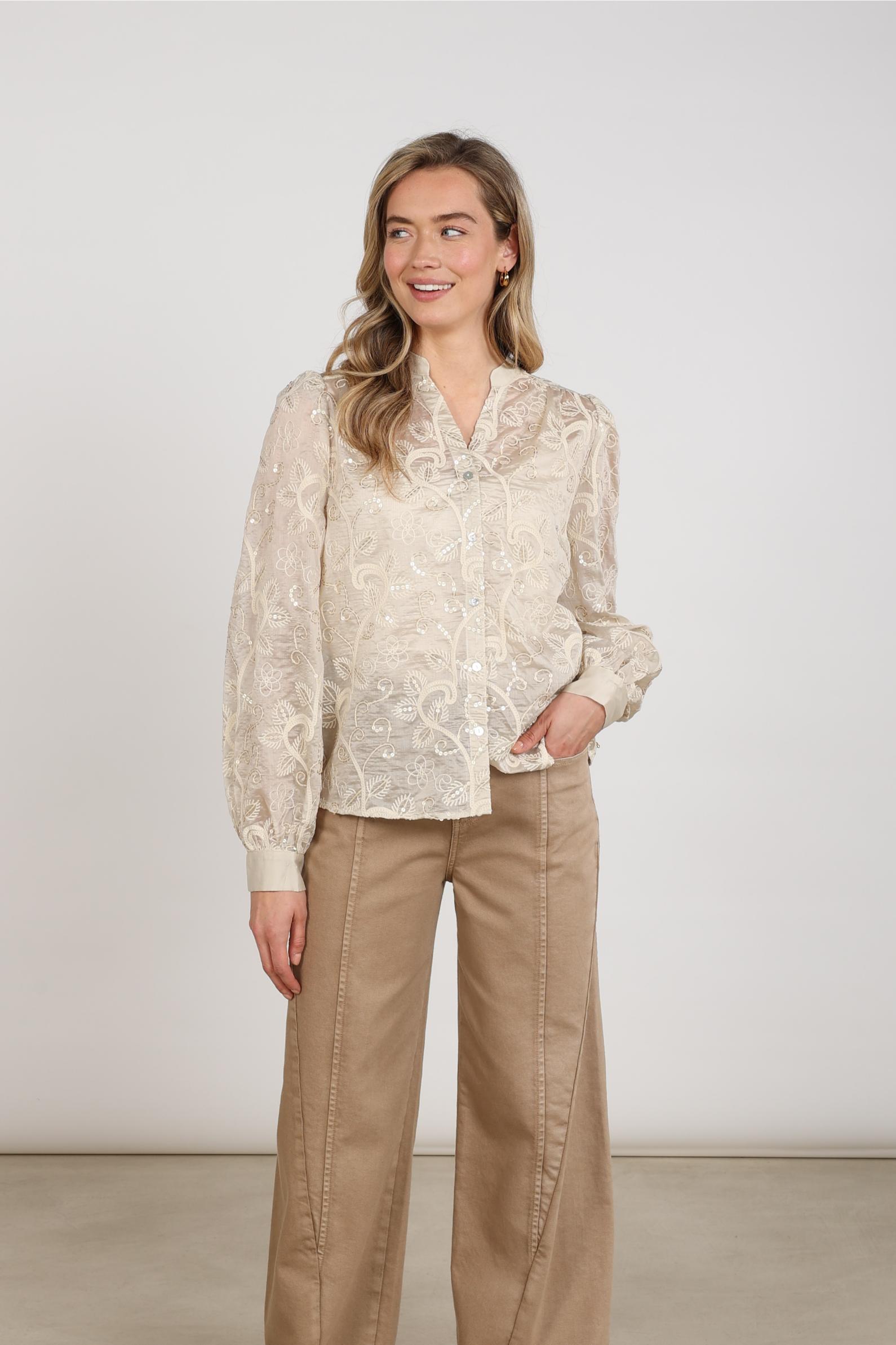 BlouseAntonellaEmbroideryZand__2