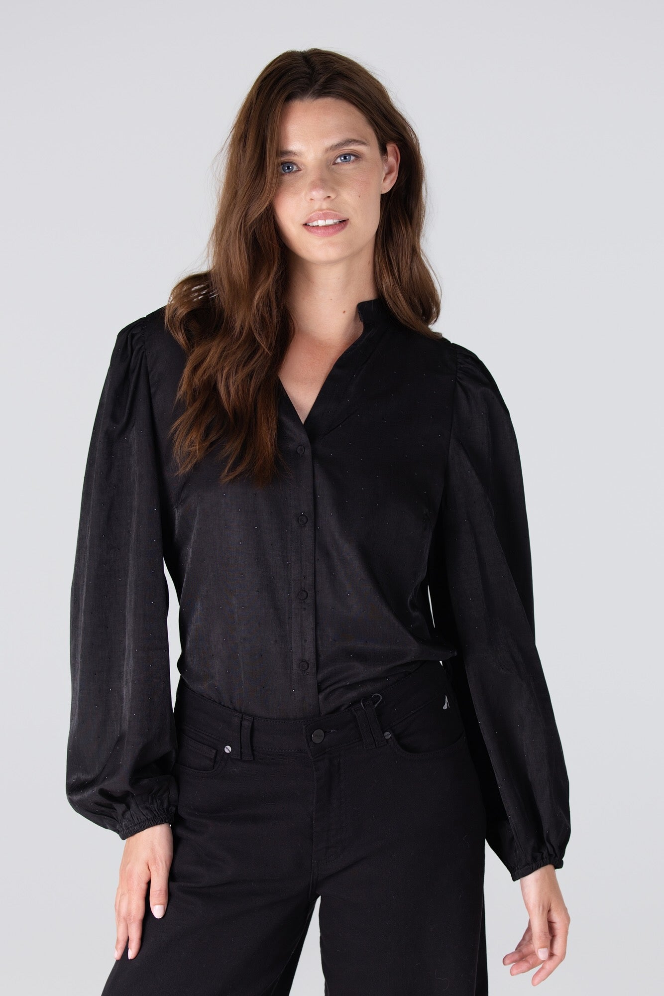 BlouseEffyV-NeckZwart__2