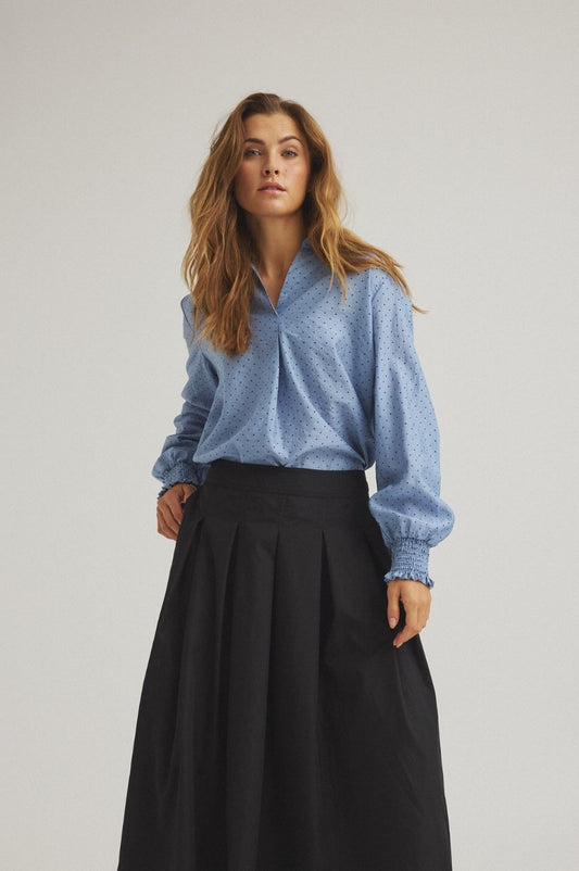 BlouseJoaStipKraagLichtblauw__2