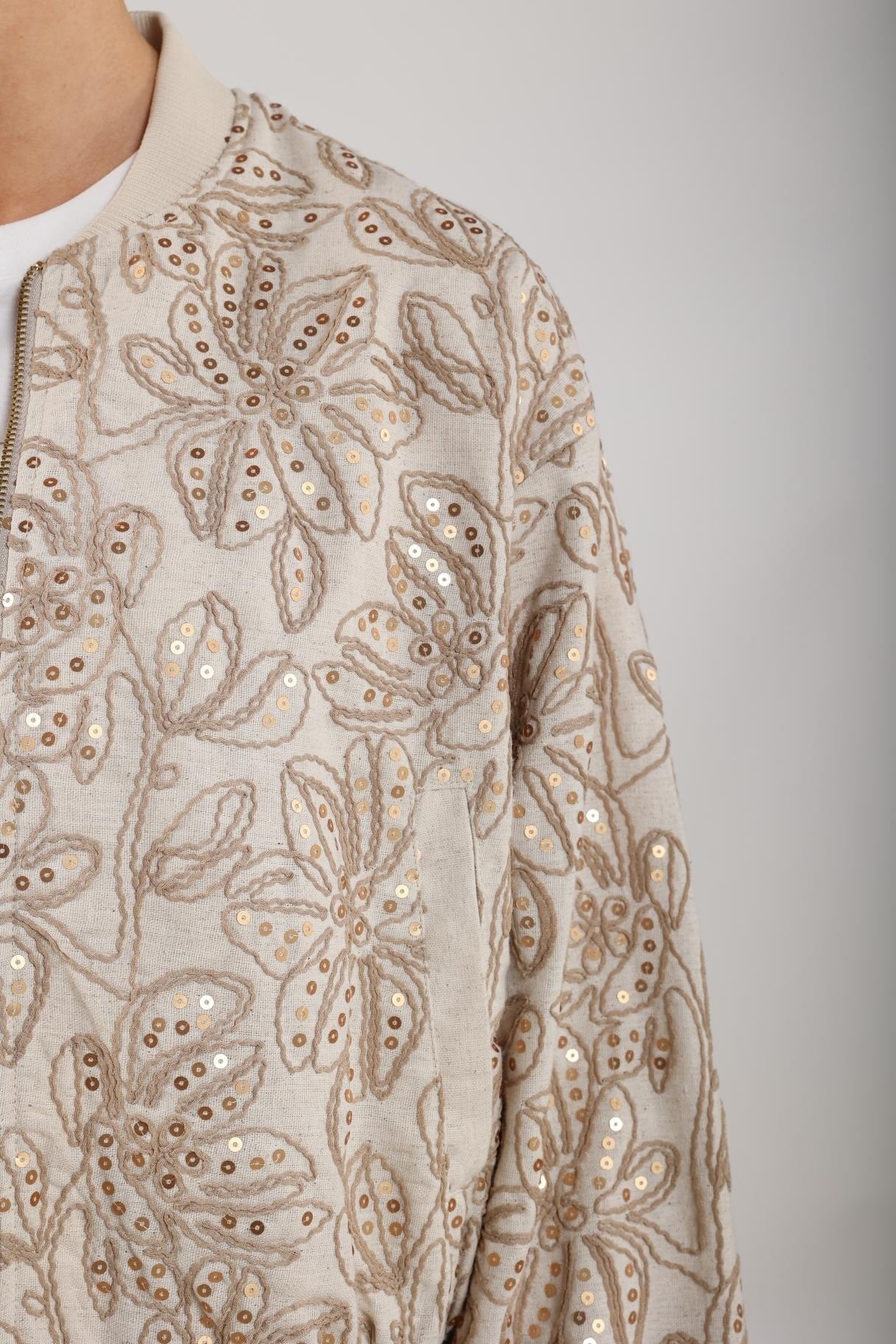 BomberGinnyPailletZand__2