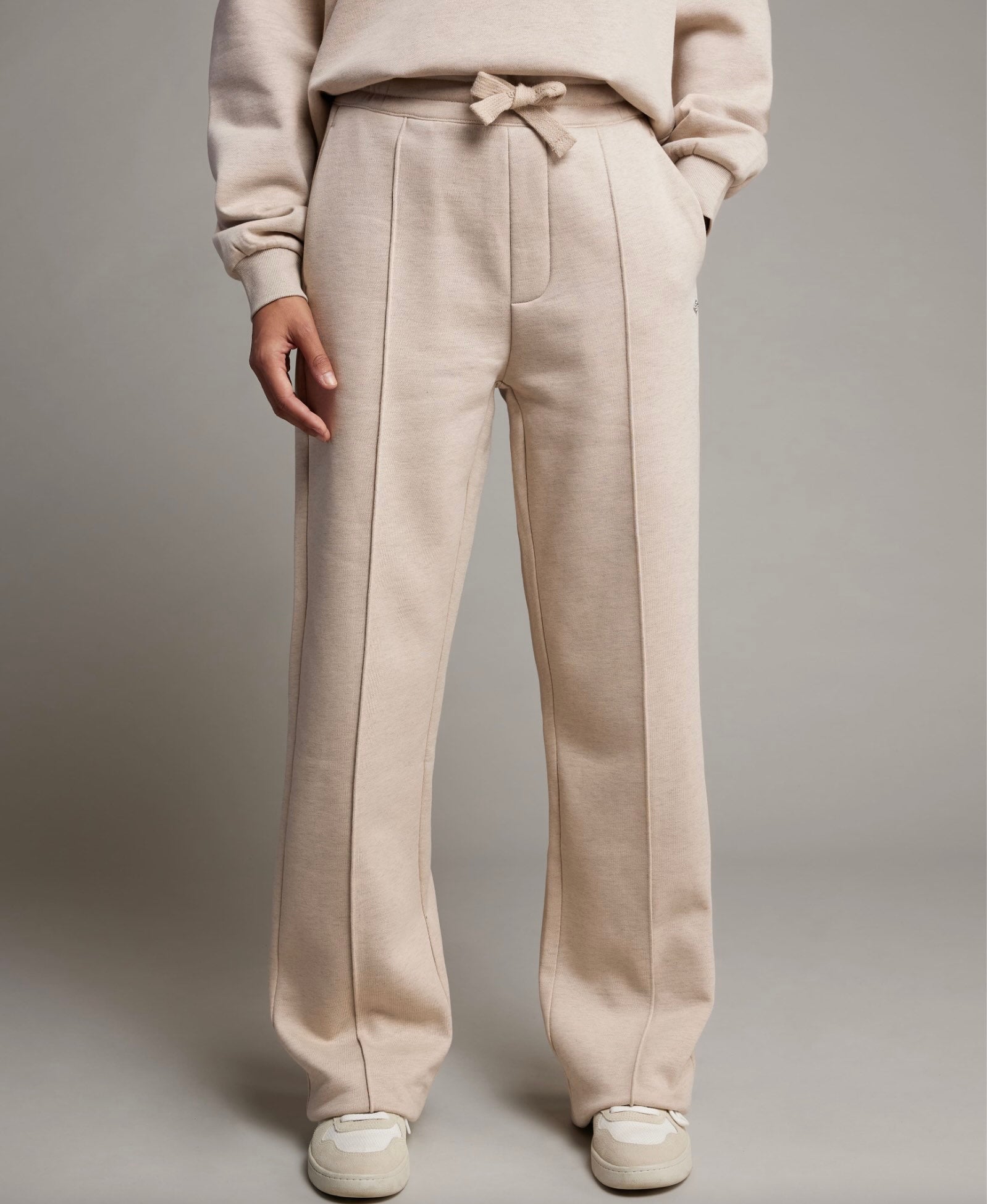 BroekMilouLoungeVoornaadZand__1