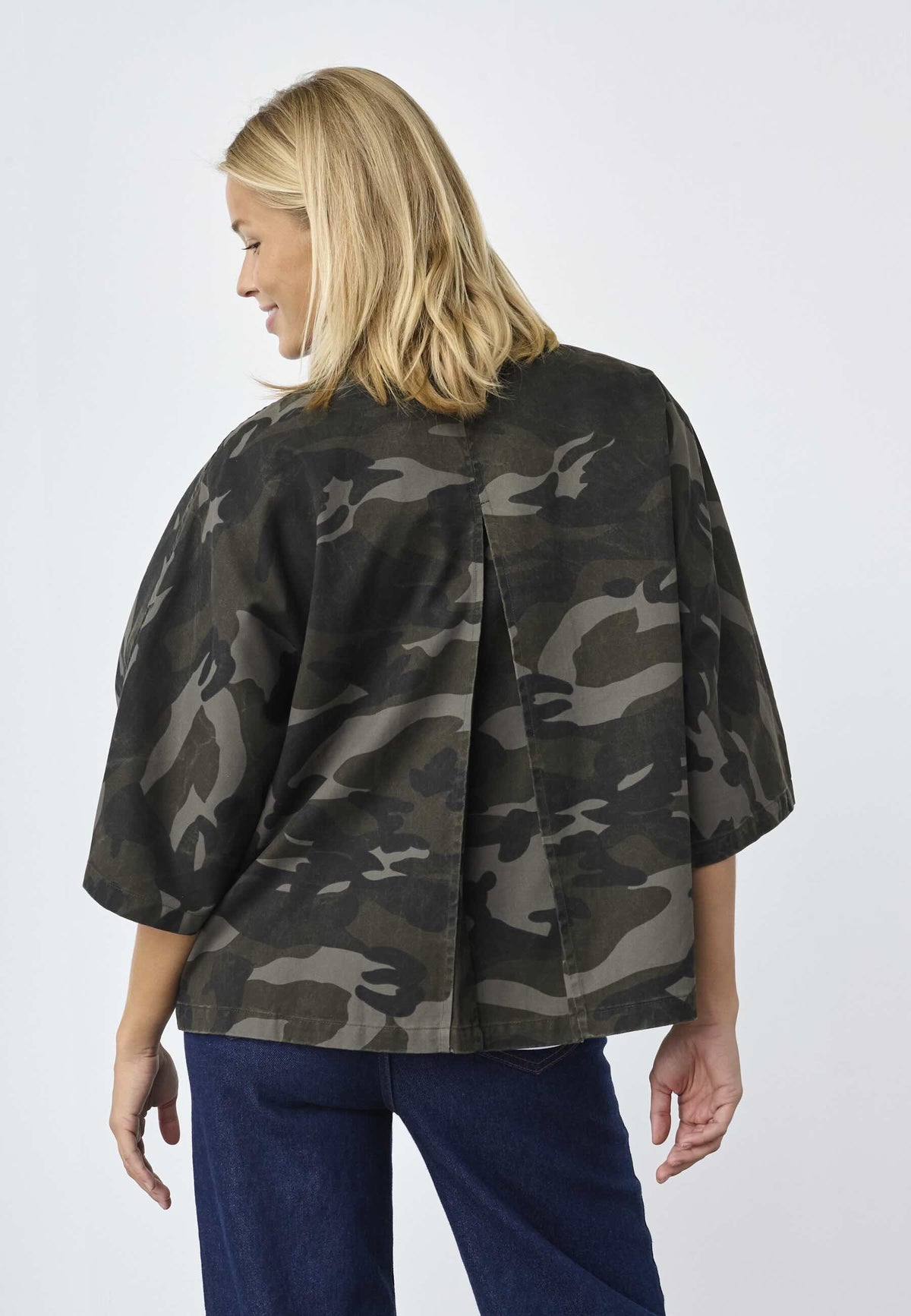 JasGakiCamouflageCamouflage__5