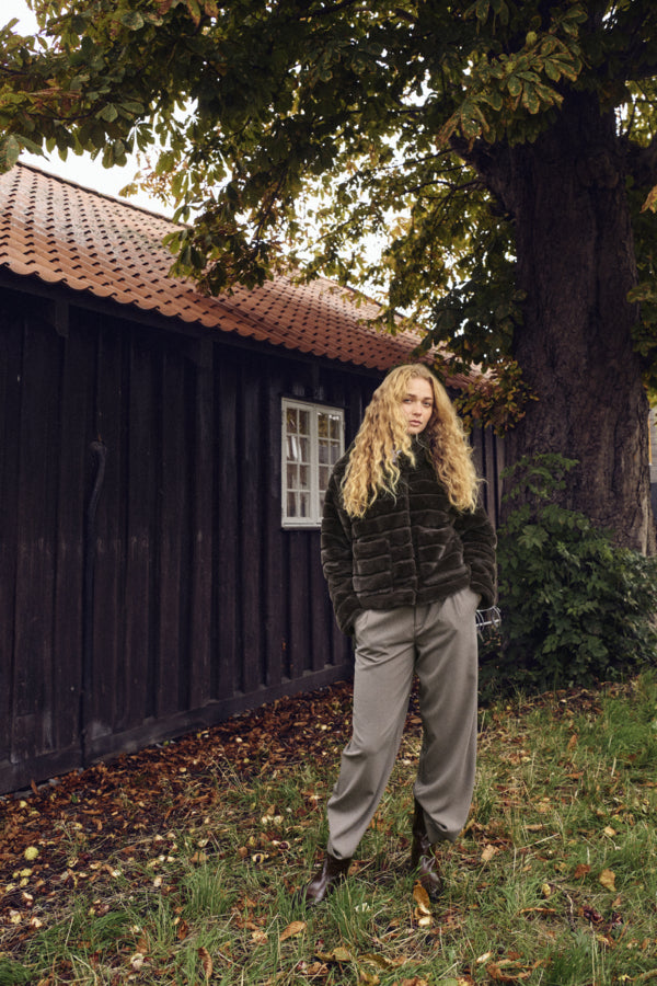 Jas Leonie Bont Streep  Donkerbruin