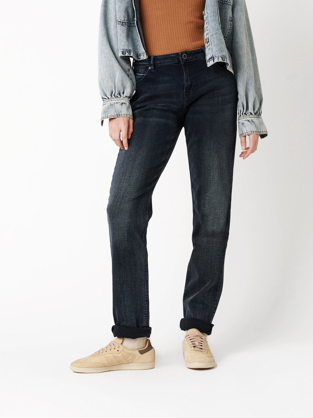 JeansMashaGrilfriend_155AuthenticDarkBlue__2