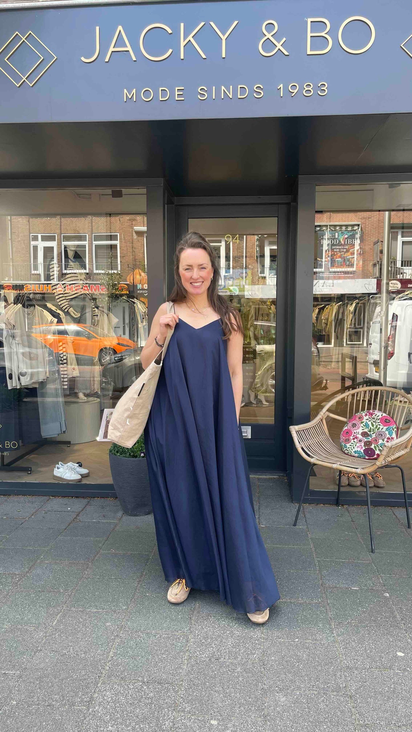 JurkSatijnLookSpaghettiDonkerblauw__1