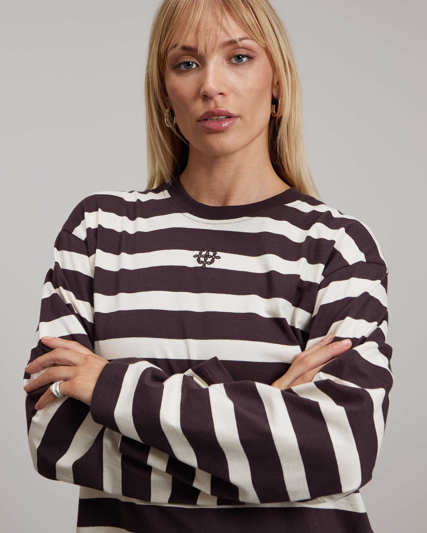 LongsleeveIsmeneStreepDonkerbruin__2