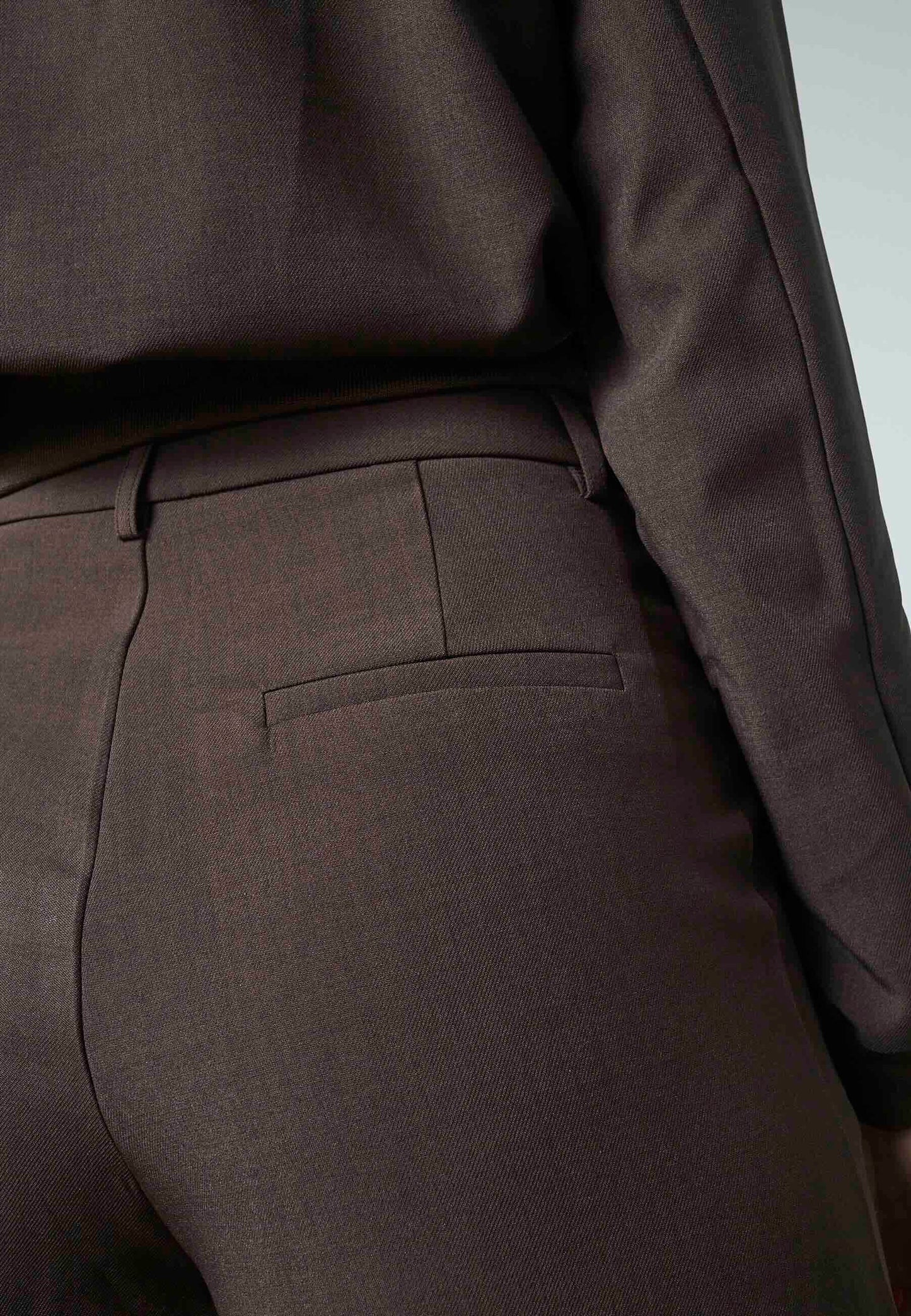 PantalonGreatPlooiDonkerbruin__3