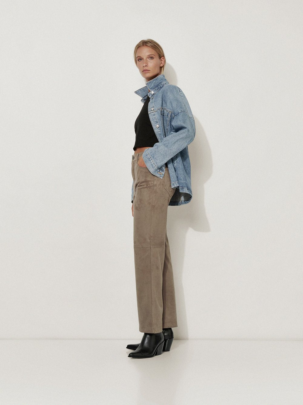 Audrey Straight Pocket Taupe
