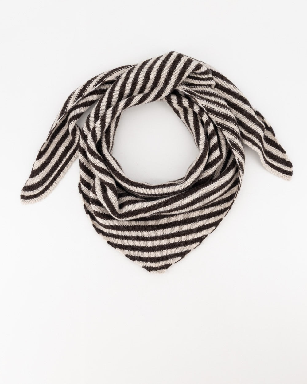 ShawlKaiaDriehoekDonkerbruin__3