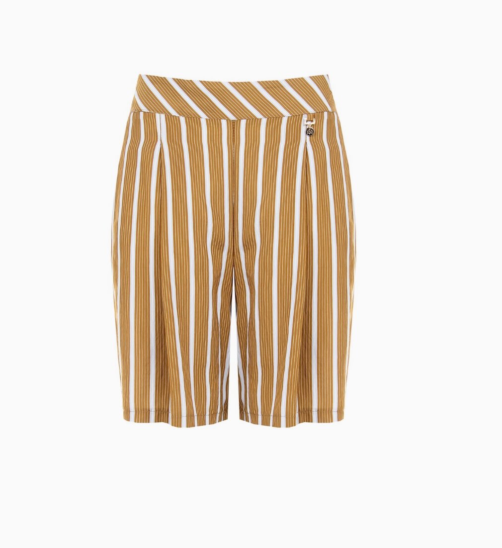 ShortStreepLichtblauwCamel__1