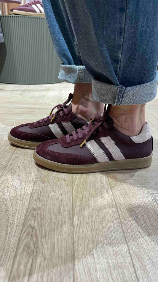 SneakerYoyoBurgundy_Nude__1