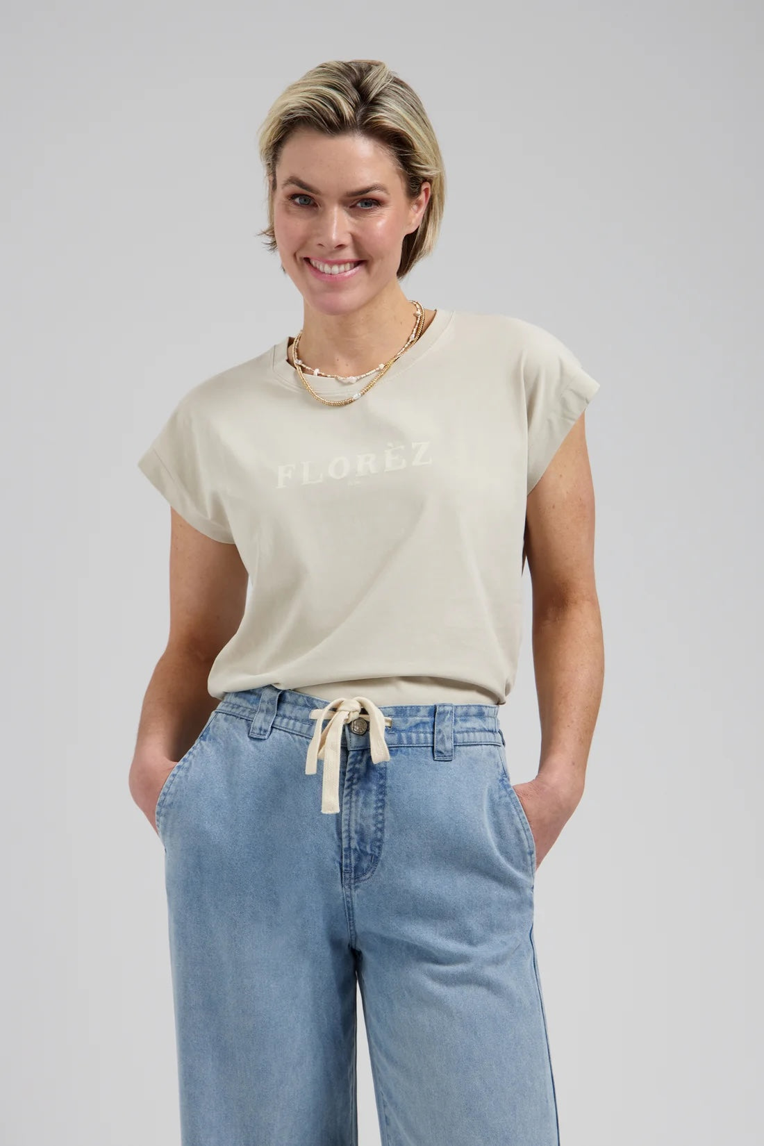T-ShirtFien_UrbanTaupe_2