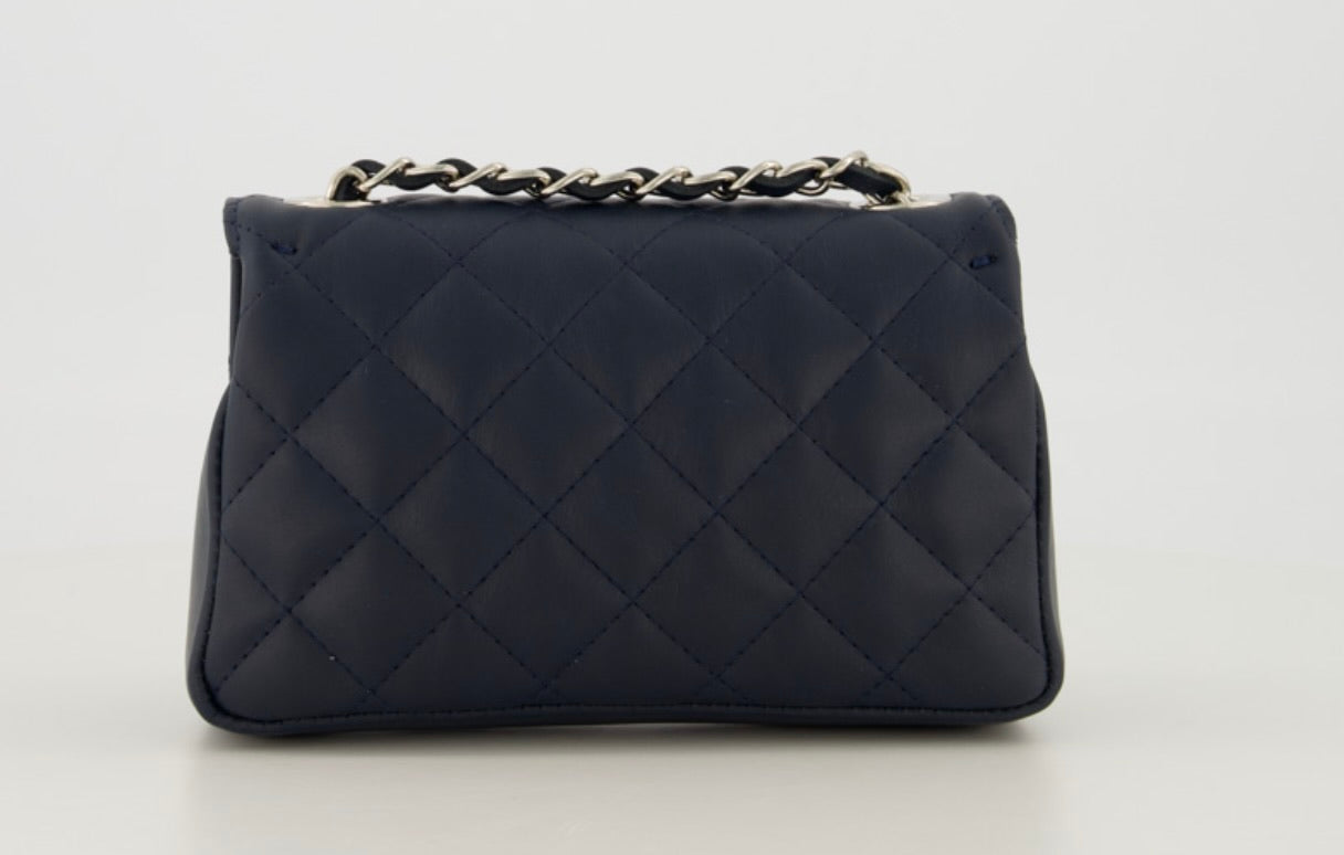 TasAudreyKleinDonkerblauw__3