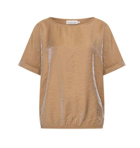 TopRowKMCamel__1