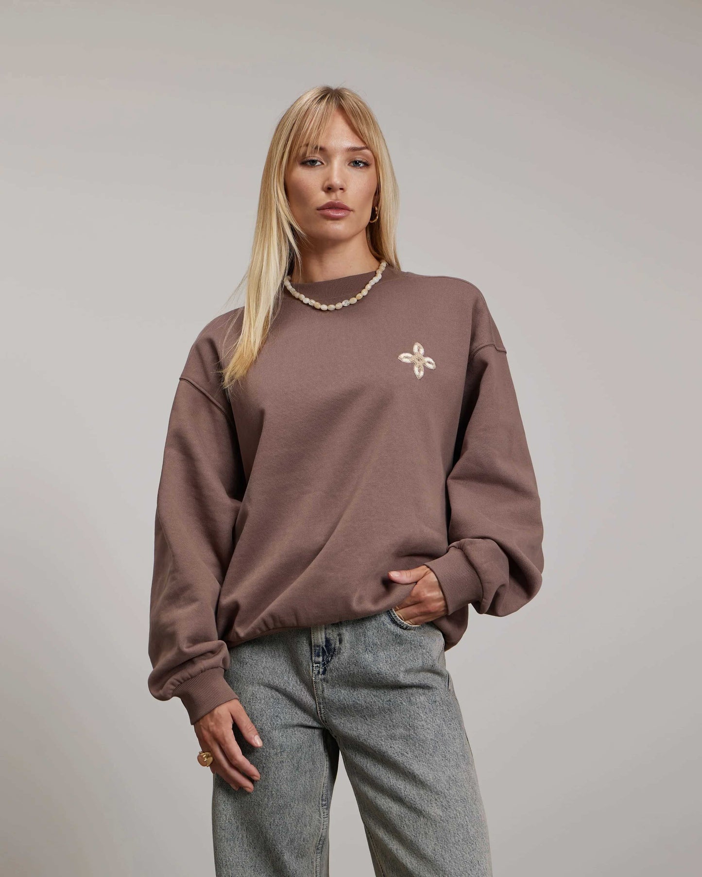 TruiSherryVleklogoTaupe__1